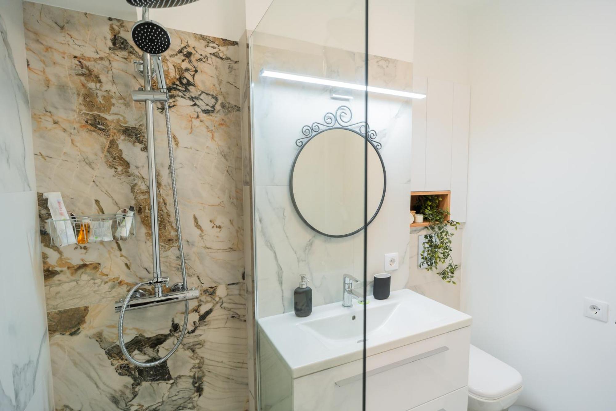 Urban Pearl - Old Town - Unique 4Br/3Ba Apartment Bucarest Extérieur photo